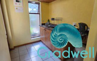 Kitchen left – Sunnyrock Unit 4