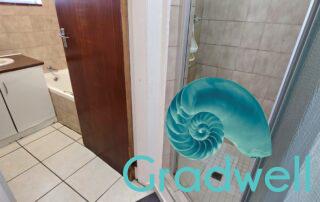 2nd Bathroom – Seabrook 403