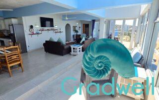 Enclosed patio lounges – Seabrook 701