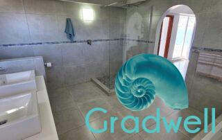 Main bed en-suite bathroom angle 2 – Seabrook 701