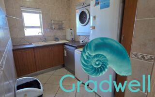 Scullery Rayvin 9